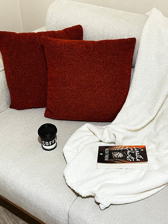 How to Create a Cozy Reading Nook in Any Room of Your Home